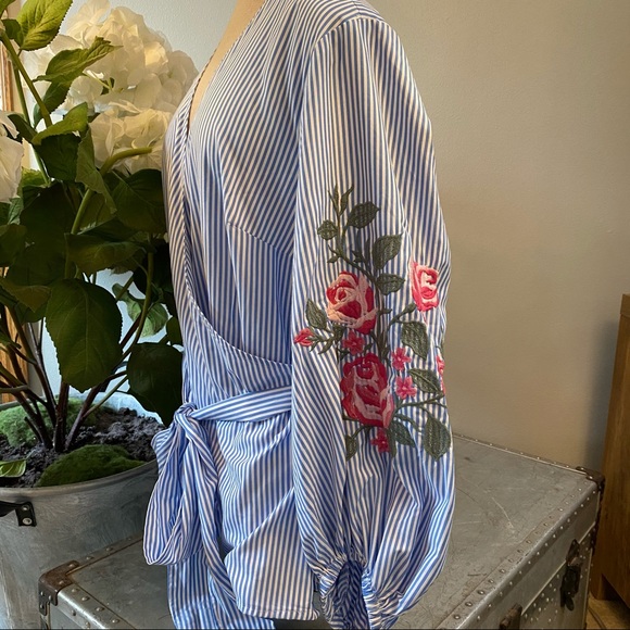 INC International Concepts ballon sleeve blouse - Picture 2 of 6